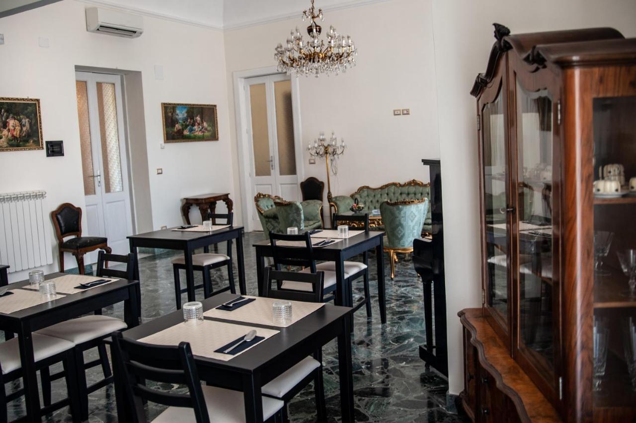 Casa Del Marchese B&B Riposto Kültér fotó